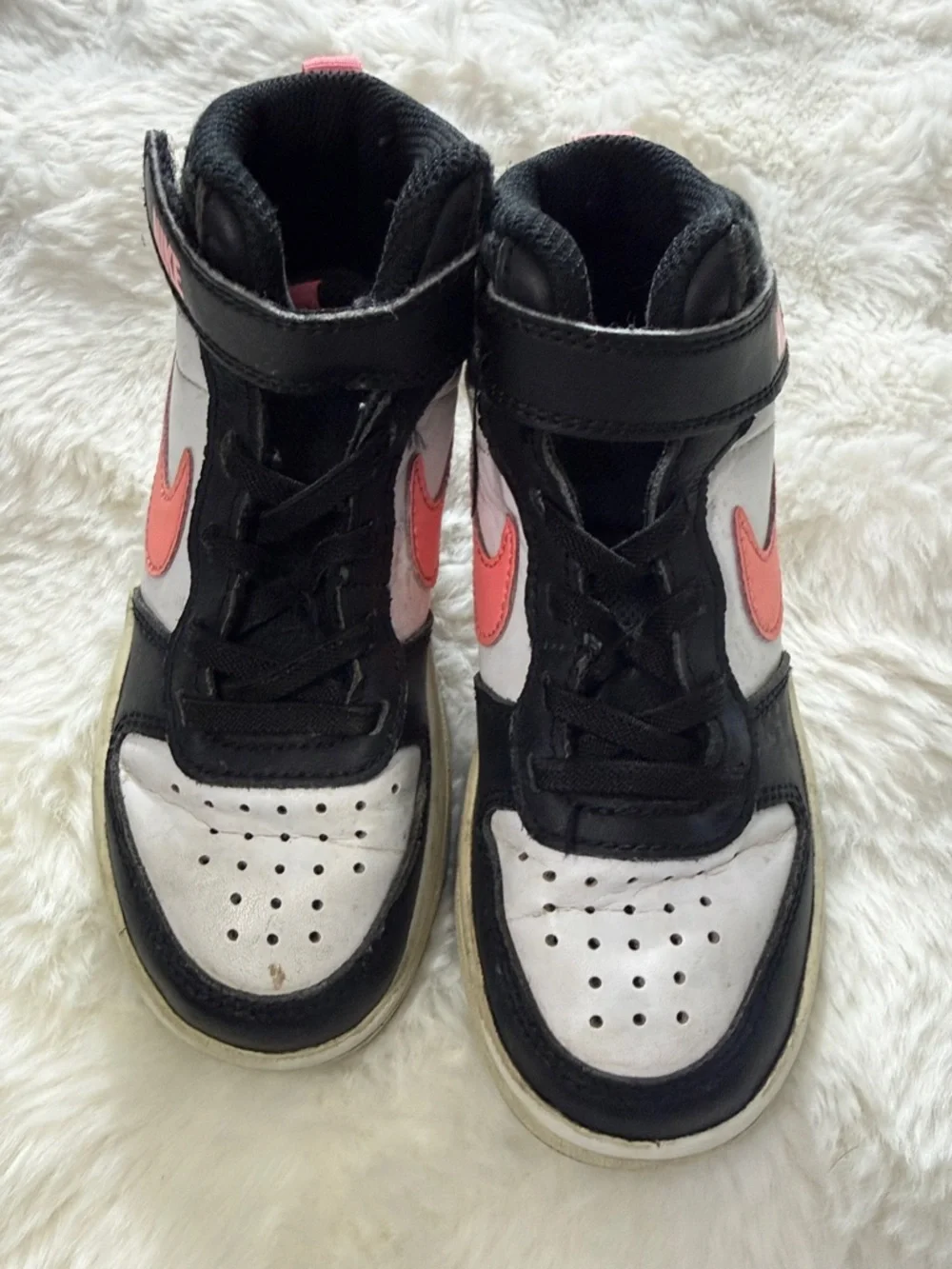Nike Court Borough Mid ll Sneakers in Black, White & Pink Size 11